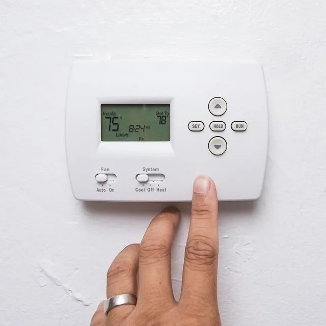 thumbnail for publication: Energy Efficient Homes: Air Conditioning